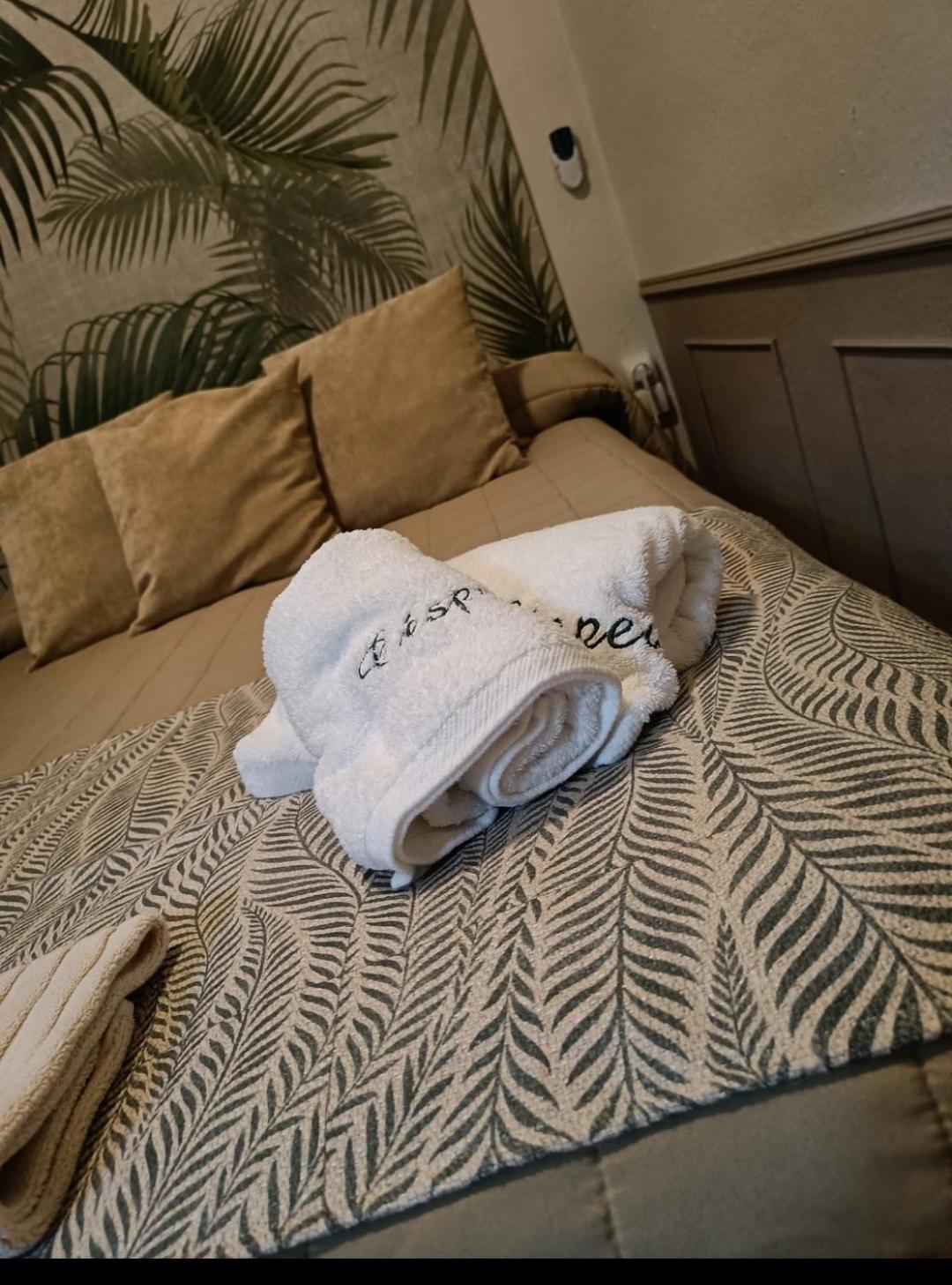 קורדובה A 20 Metros De La Mezquita Catedral ,Apartamentos Turistico Cespedes 5 חדר תמונה